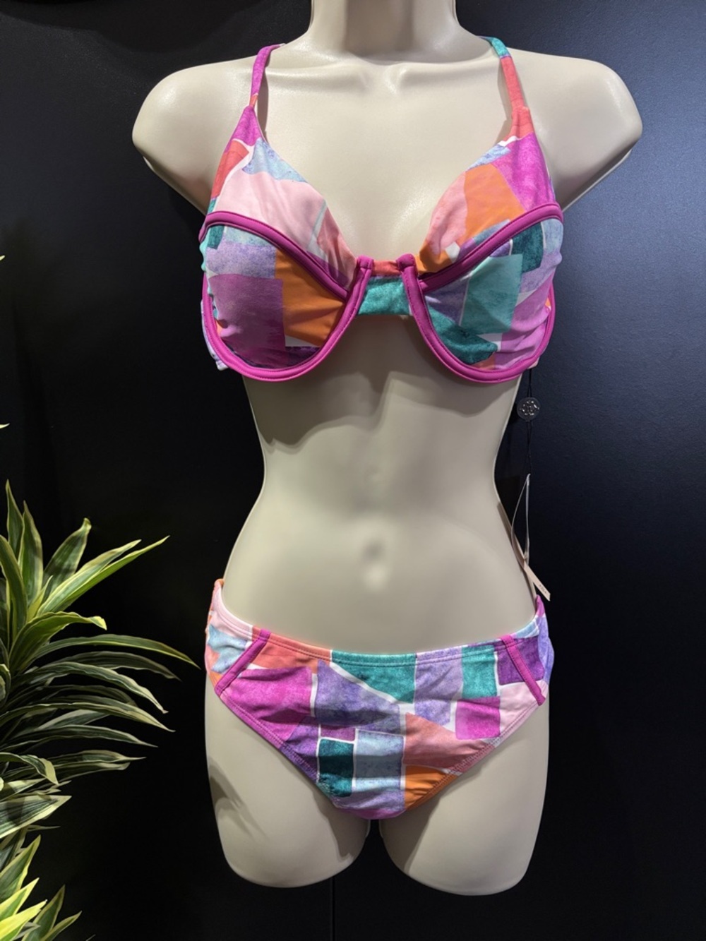 Nanette Lepore Molded cup,crisscross tie back,adjustable straps,high cut bottoms